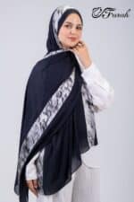 Modal With Printed Satin - Image 4