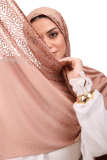 ⁦جل ديفوريه⁩ - الصورة ⁦8⁩